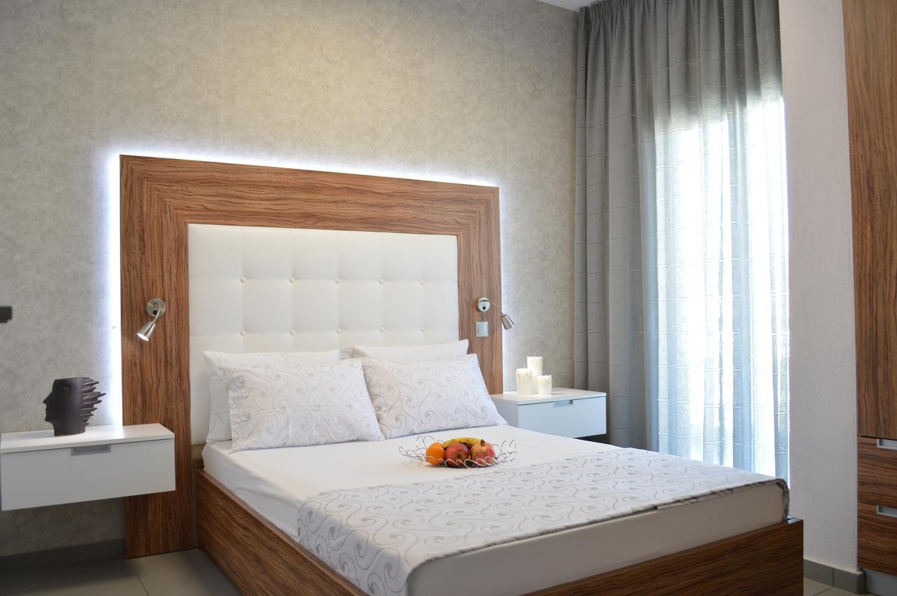 Aqua Luxury Villas Nea Poteidaia Exterior foto